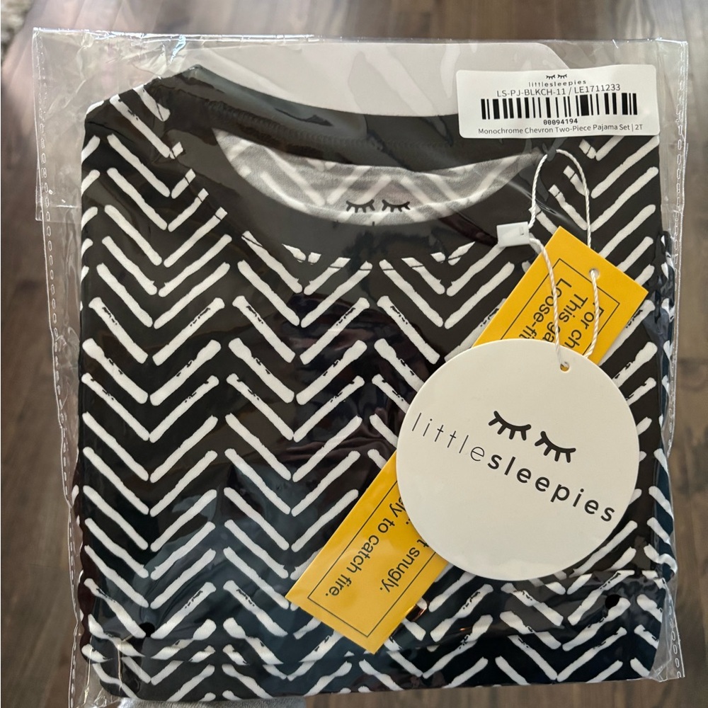 NWT little sleepies 2 piece